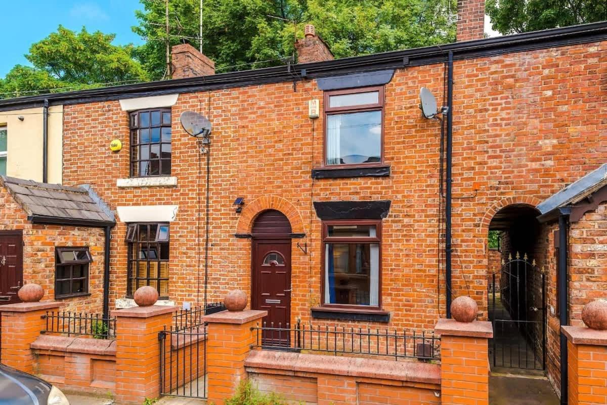 Manchester - Terraced Cottage Екстериор снимка