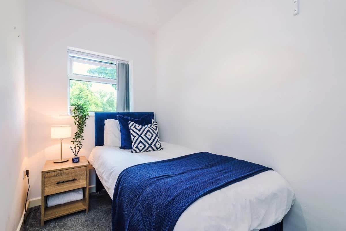 Manchester - Terraced Cottage Екстериор снимка