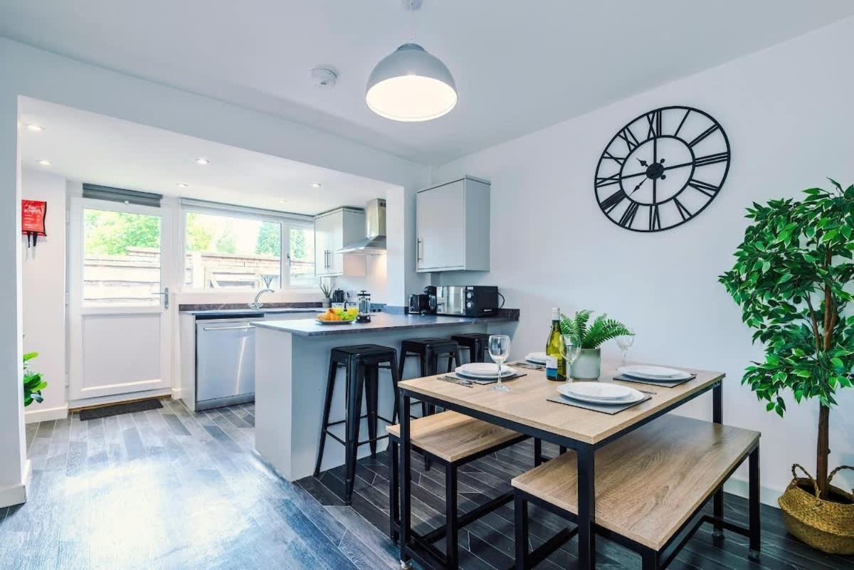 Manchester - Terraced Cottage Екстериор снимка